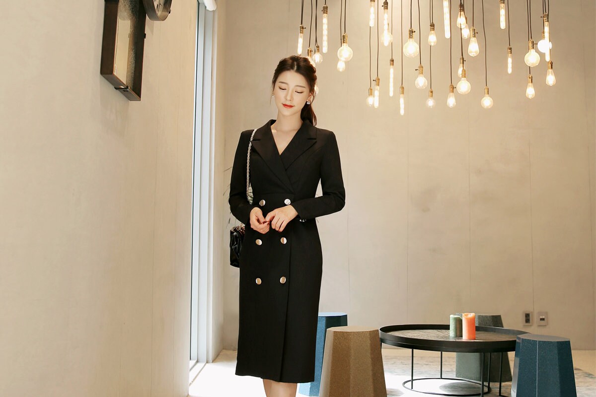 V Neck Double Breasted Dress / Korean Style Elegant Feminin Mini Dress / Long Sleeve Modern Chic Midi Dress