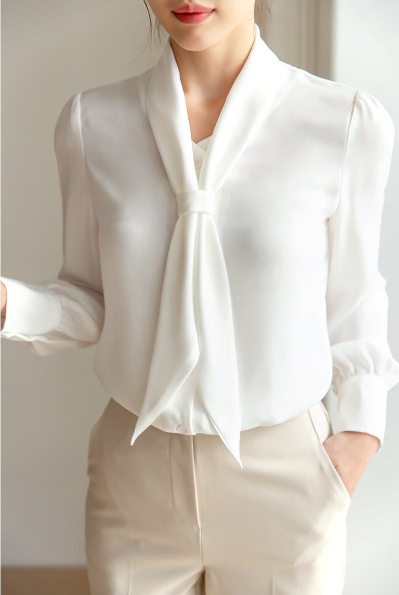 Long Sleeve with Tie Blouse / Korean Style Luxury Feminine Women Clothes / Stylish Office Look Top / Everyday Soft Blouse