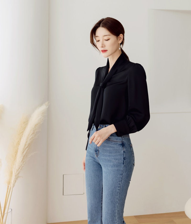 Long Sleeve with Tie Blouse / Korean Style Luxury Feminine Women Clothes / Stylish Office Look Top / Everyday Soft Blouse