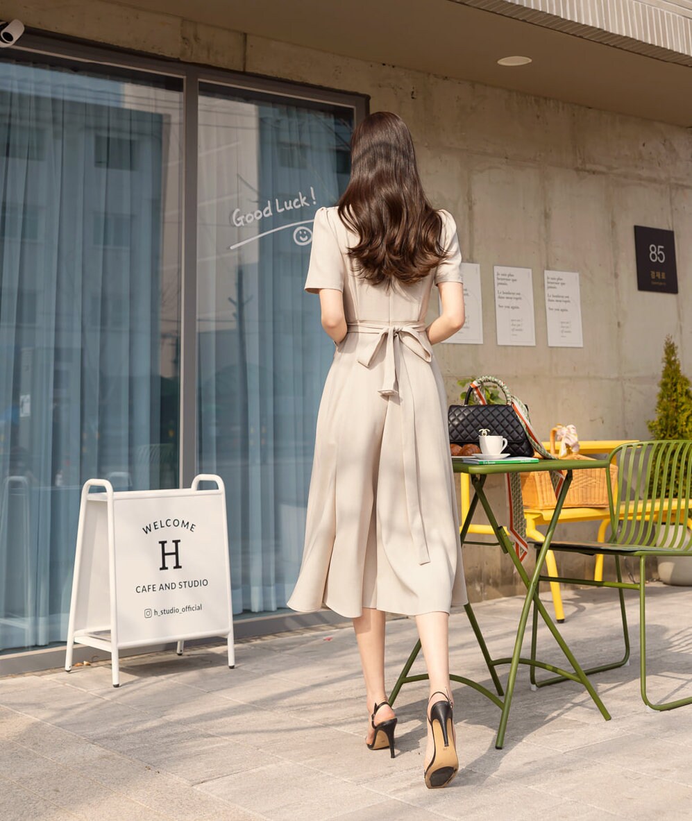 Elegant Feminin Flare Dress with Belt / Korean Style Belt Point Simple Midi Dress / Spring Summer Basic Short Sleeve V Neck Dress