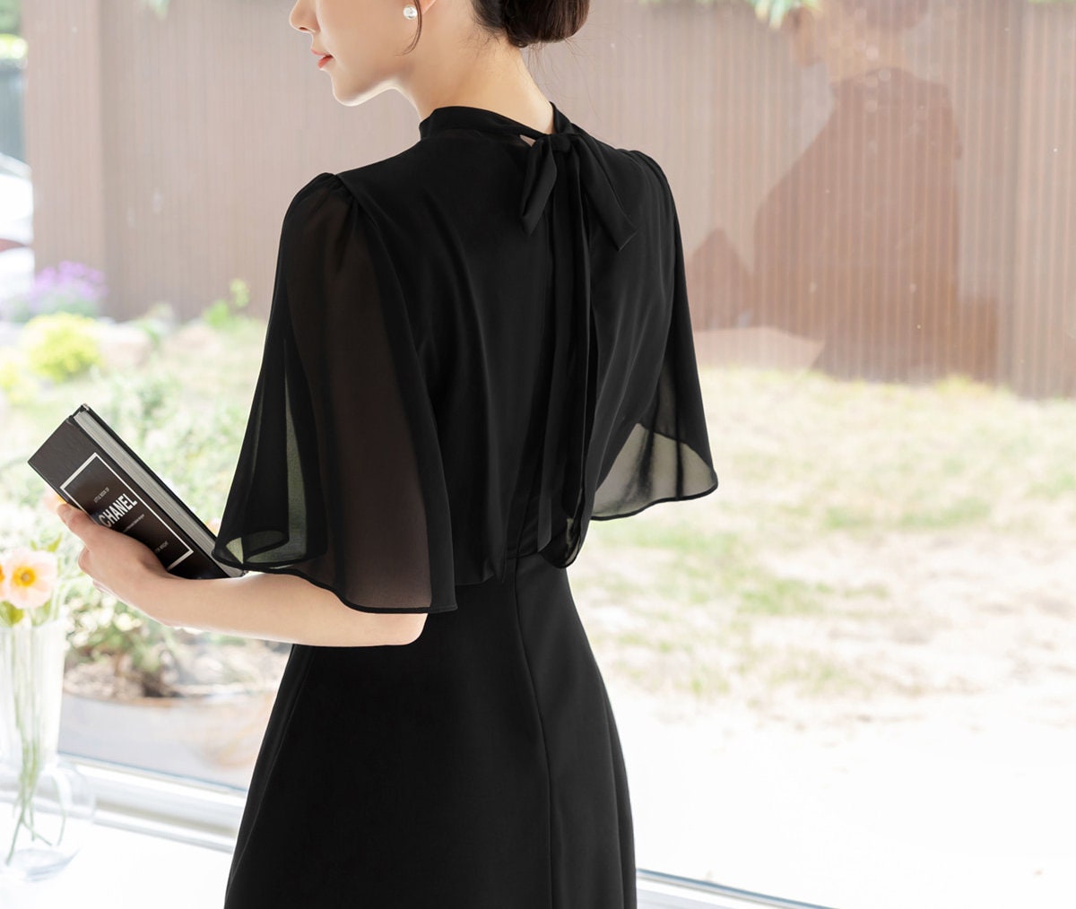 Half Wing Chiffon Sleeve Spring Summer Dress / Korean Style Black Midi Dress / Luxury wear Elegant Dress in Black Color