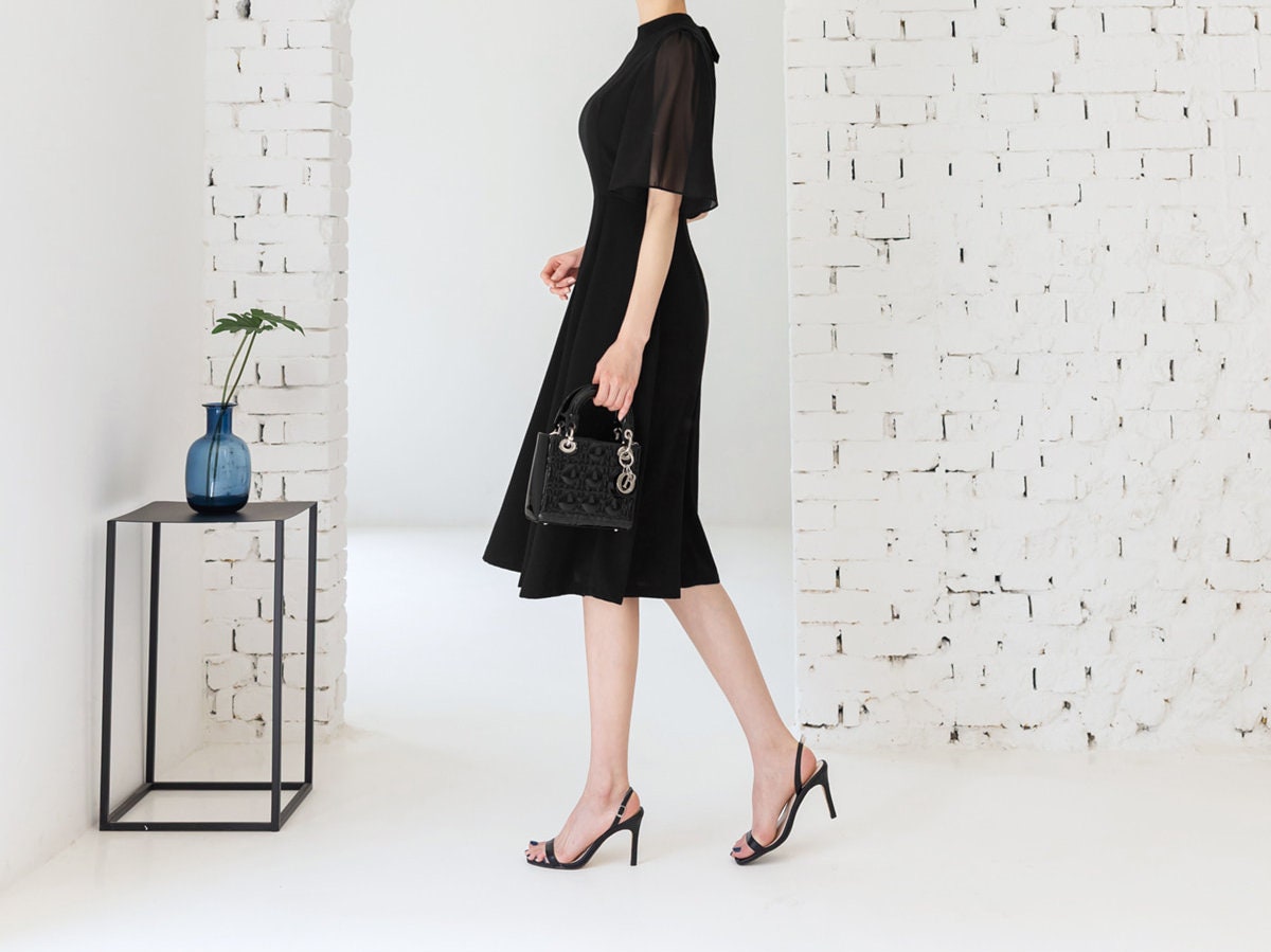 Half Wing Chiffon Sleeve Spring Summer Dress / Korean Style Black Midi Dress / Luxury wear Elegant Dress in Black Color