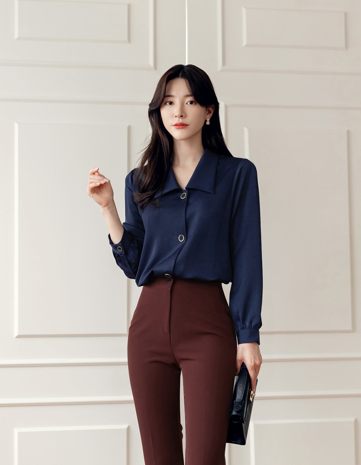 Long Sleeve Gloosy Blouse for Women / Korean Style Luxury Feminine Women Clothes / Stylish Office Look Top / Everyday Soft Blouse