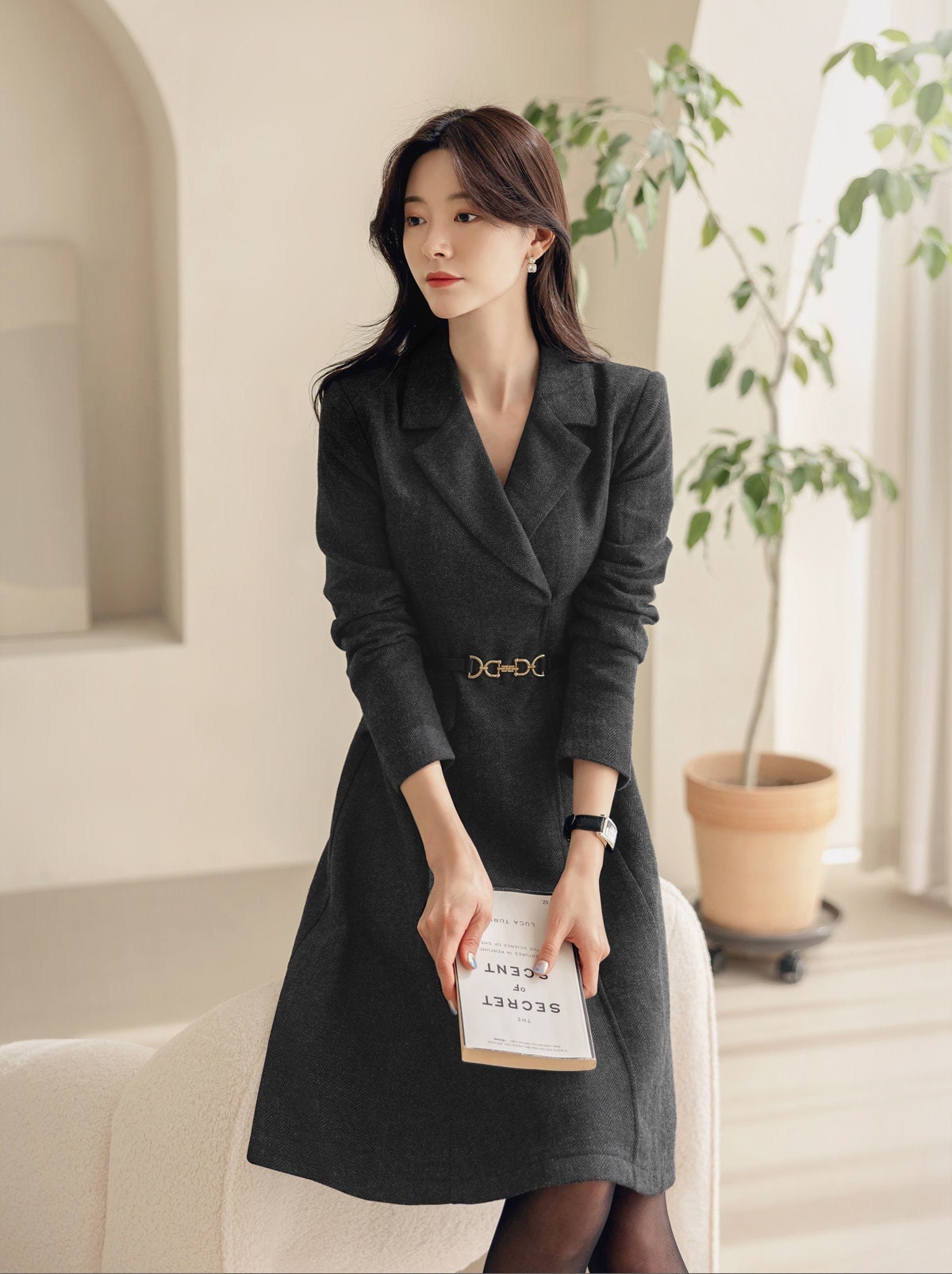 Elegant Feminin Tailored Collar Mini Dress with Belt / Korean Style Classic Mini Dress / Modern Chic Mini Dress in Charcoal Gray Color