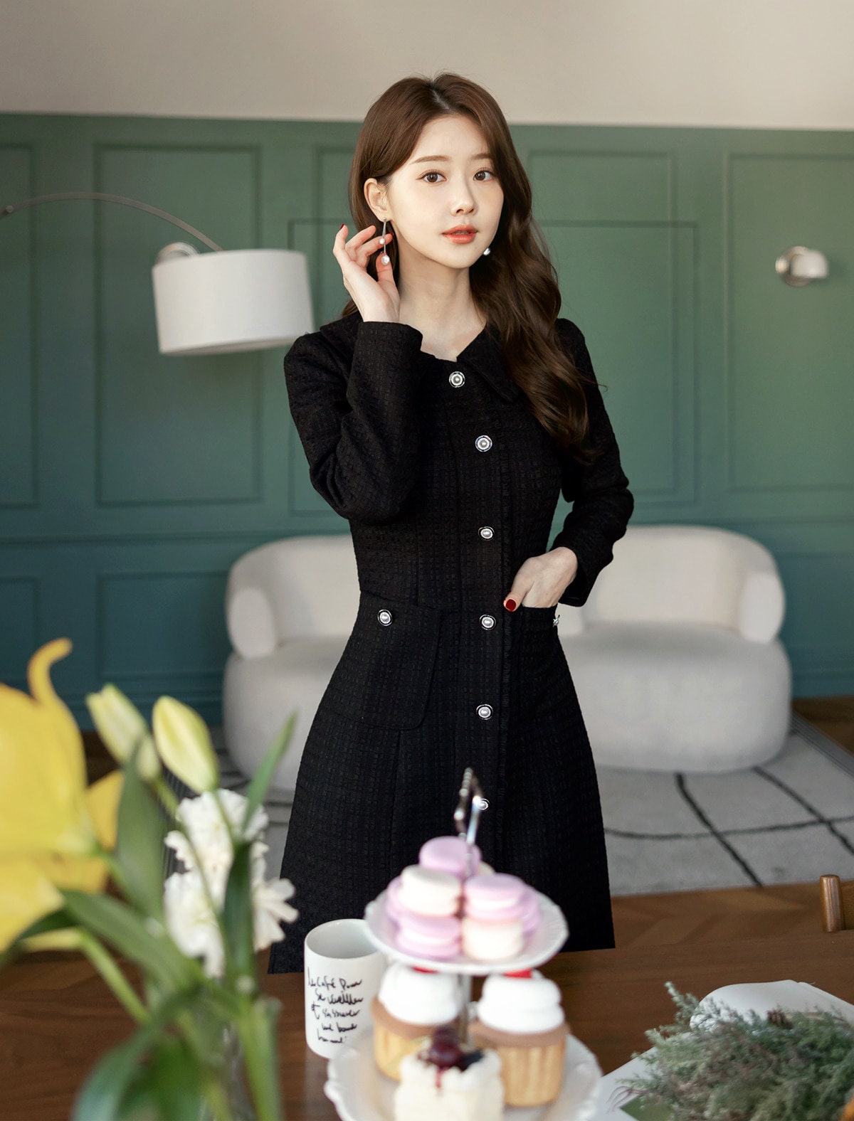 Elegant Black Tweed Dress / Korean Style Winter Mini Dress / Luxury wear Elegant Dress