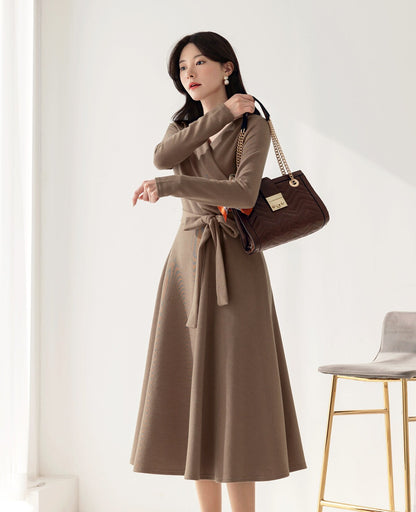 Feminin Long Sleeve Drape Shirring Flare Dress / Korean Style Classic Midi Dress / Basic Long Sleeve Warm Dress