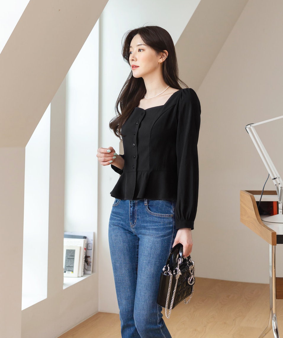 Elegant Feminin Peplum Top Blouse / Korean Style Square Neck Blouse / Front Button Top / Daily Blouse Black Color