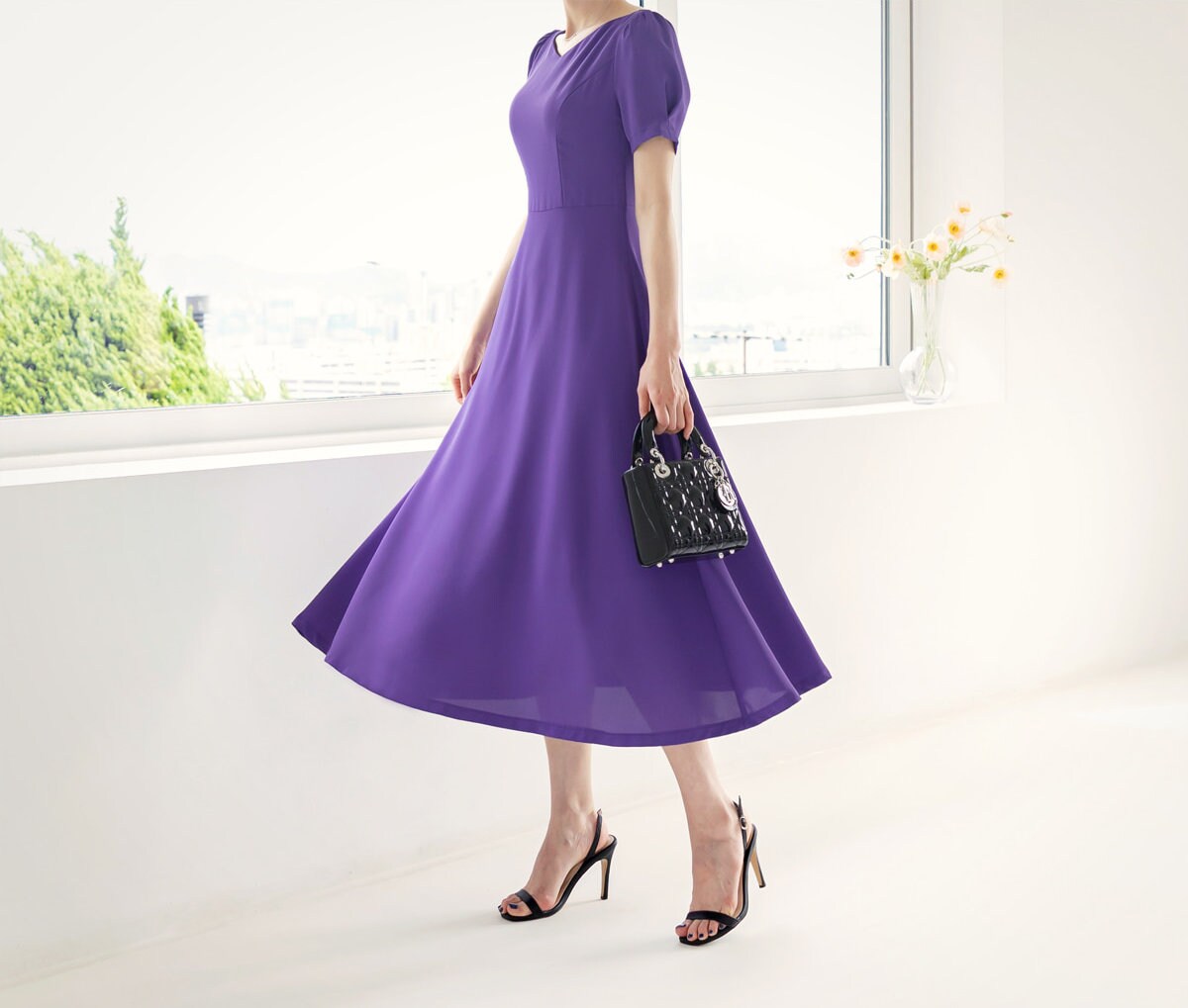 Elegant Feminin V-Neck Puff Sleeve Flare Dress / Korean Style Classic Midi Dress / Spring Summer Basic Short Sleeve Dress Purple