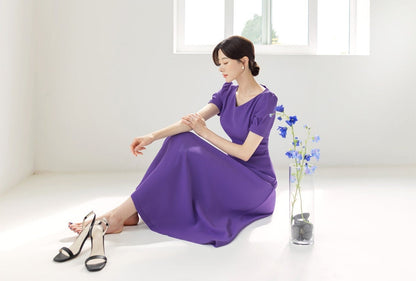 Elegant Feminin V-Neck Puff Sleeve Flare Dress / Korean Style Classic Midi Dress / Spring Summer Basic Short Sleeve Dress Purple