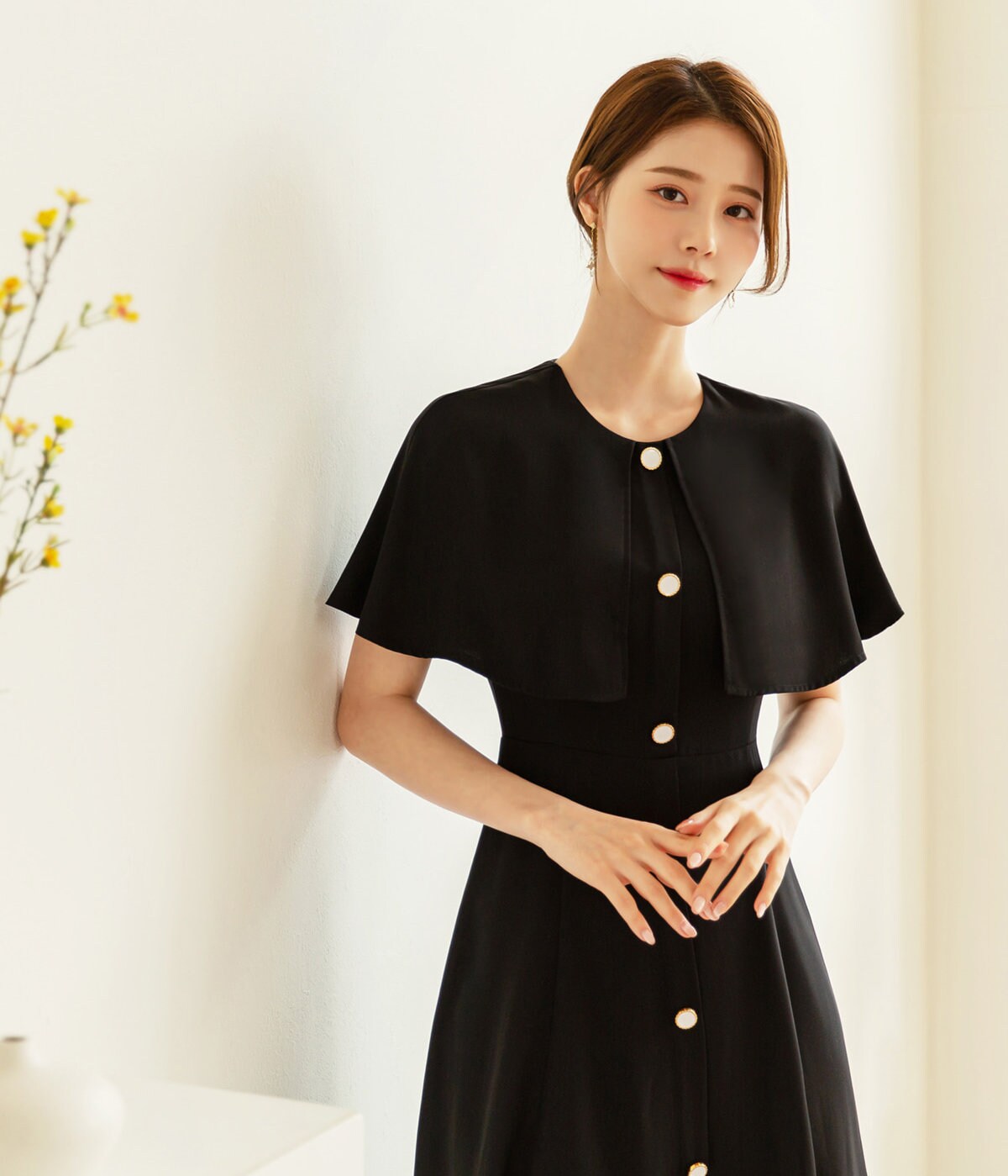 Summer Cape Flare Dress / Korean Style Black Mini Dress / Clasic Simple Sleeveless with Cape Dress for Women