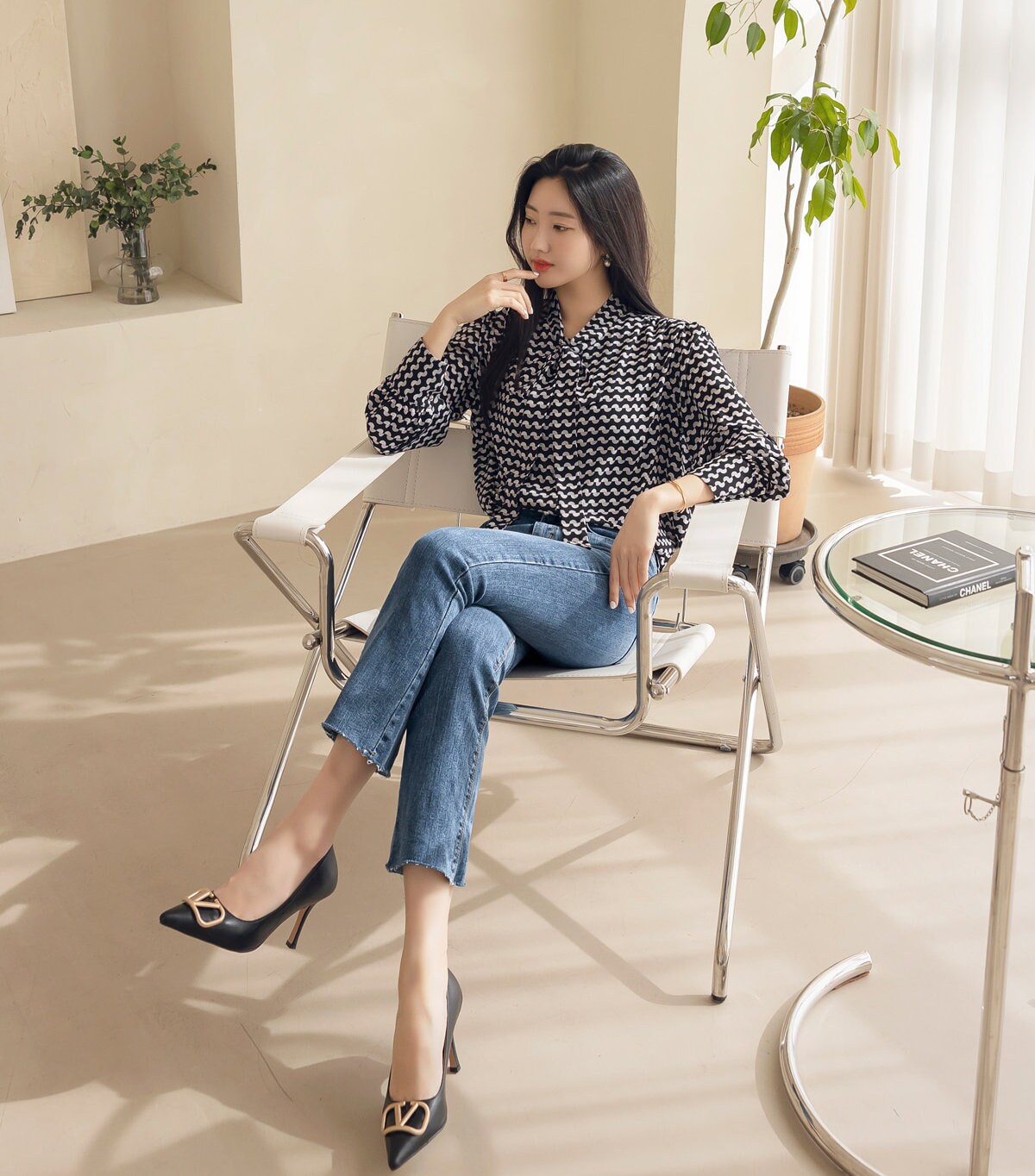 Modern Chic Pattern Tie Blouse / Korean Style Tie Neck Blouse Top / Office Look Top / Everyday Soft Blouse for Spring Fall