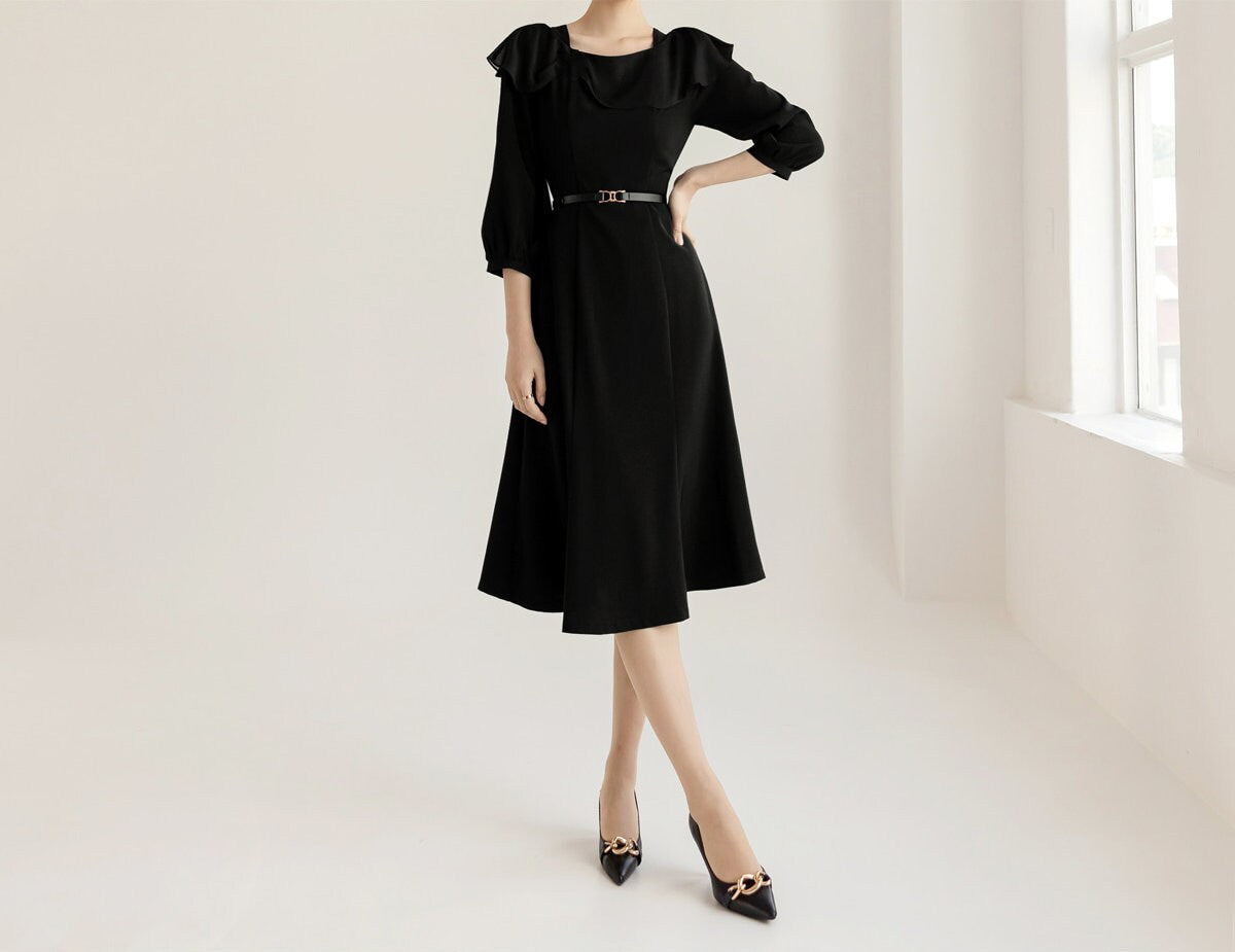 Elegant Feminin Ruffled Collar Dress with Belt / Korean Style Women Long Dress / Black Semi Flare Midi Dress