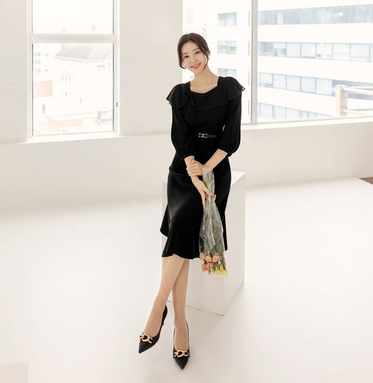 Elegant Feminin Ruffled Collar Dress with Belt / Korean Style Women Long Dress / Black Semi Flare Midi Dress