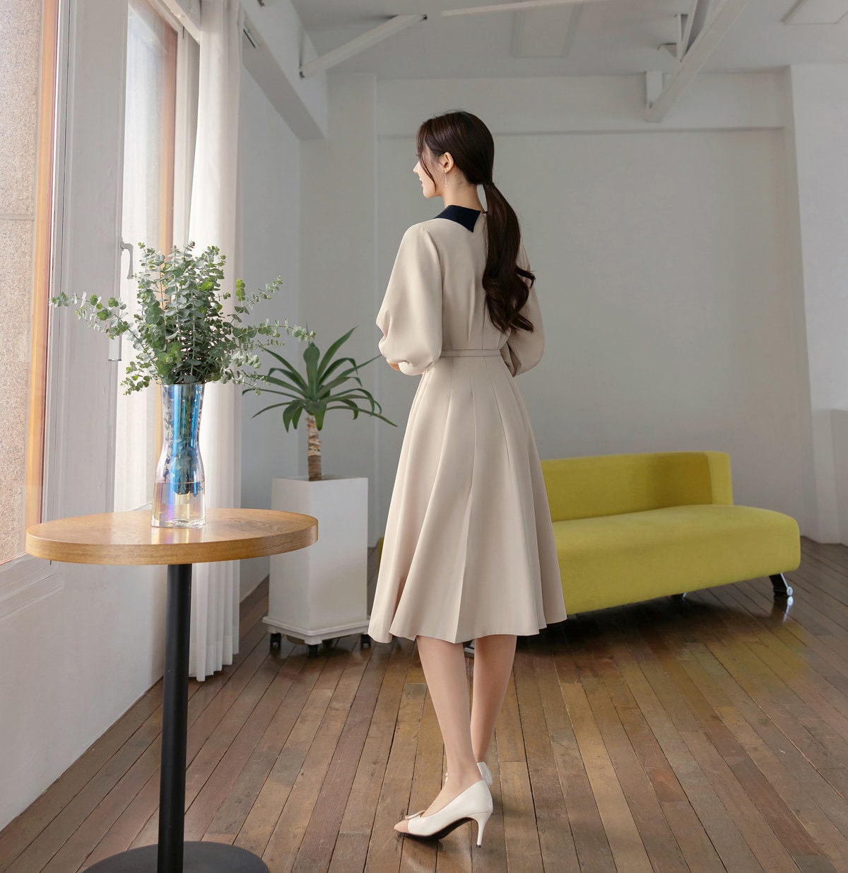 Classic Elegant Collared Pleats Dress with Belt / Korean Style Women Dress / Elegant Feminin Puff Sleeve Midi Dress