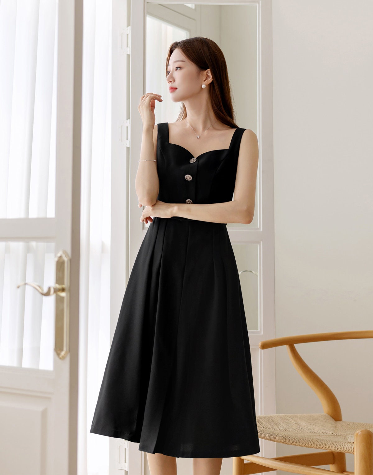 Cropped Top Layered Design Sleeveless Flare Dress / Korean Style Midi Long Dress / Clasic Simple Black Sleeveless Dress for Women