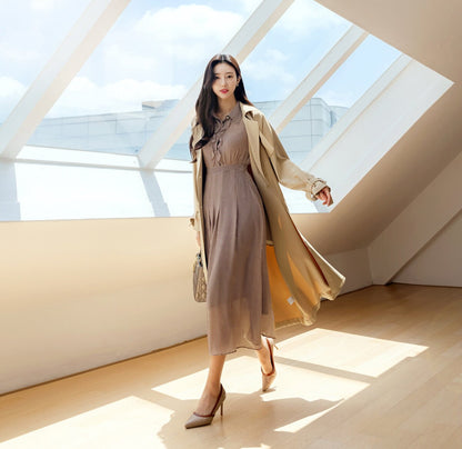 Elegant Feminine Classic Trench Coat / Korean Style Trench Long Jacket for Women / Women Long Double Breasted Coat with Belt