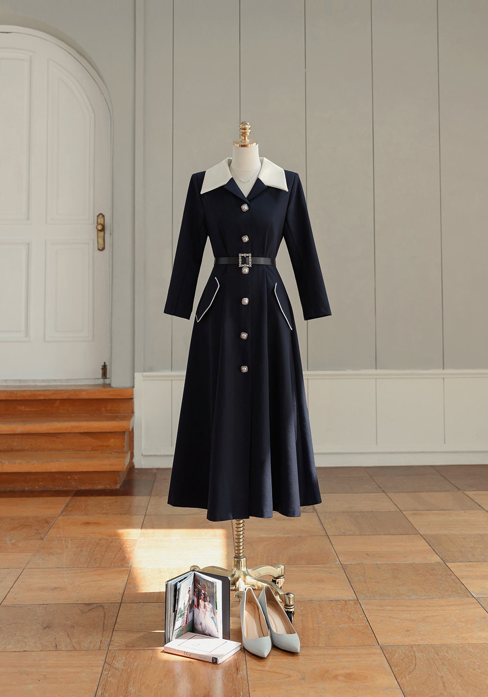 Navy Big Collar Flare Dress with Jewel Belt / Korean Style Women Dress / Elegant Feminin Wide Collar Dress