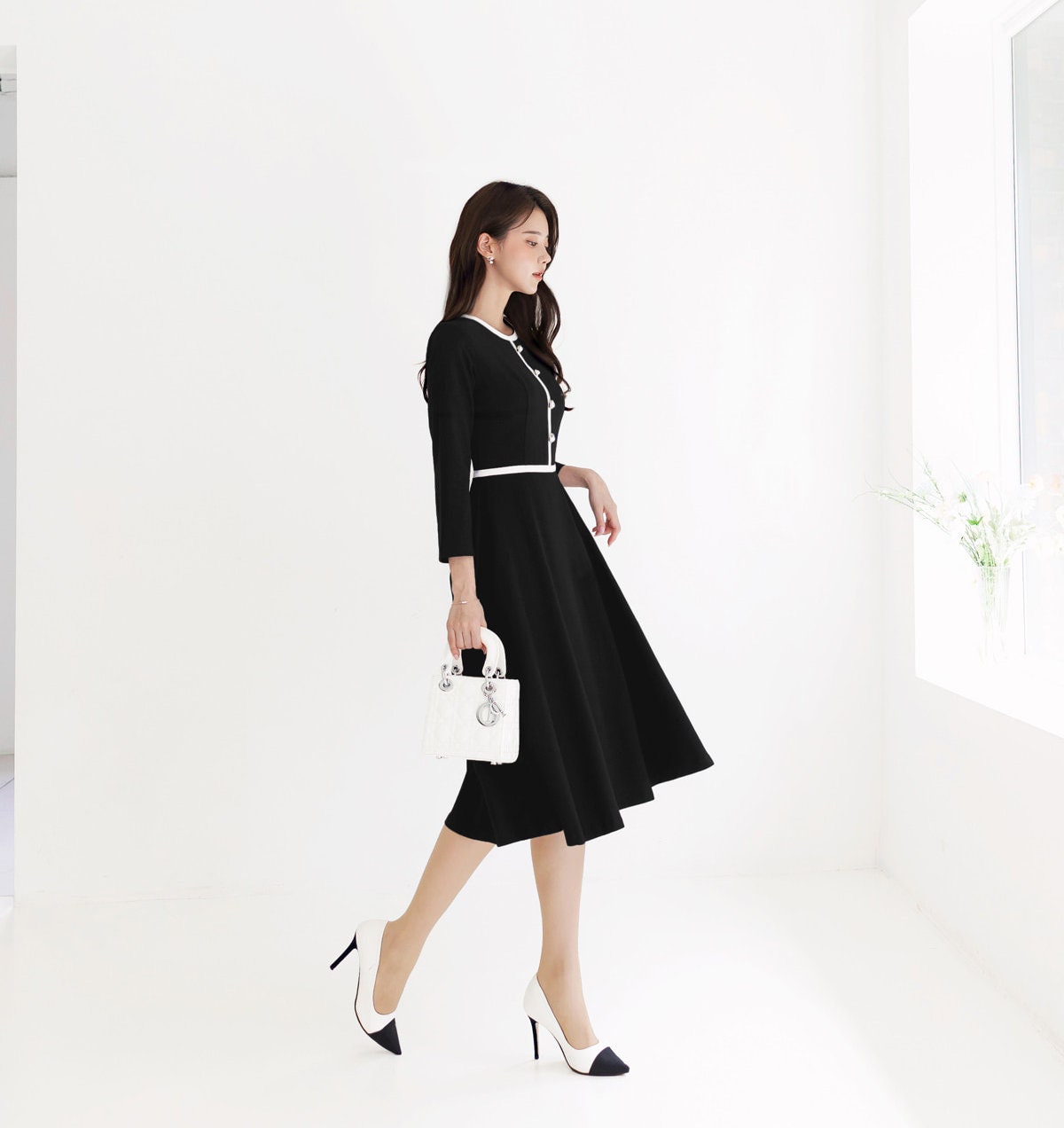 Elegant Feminine Black Flare Dress for Spring Fall / Korean Style Classic Midi Dress / Luxury wear Elegant Dress in Black