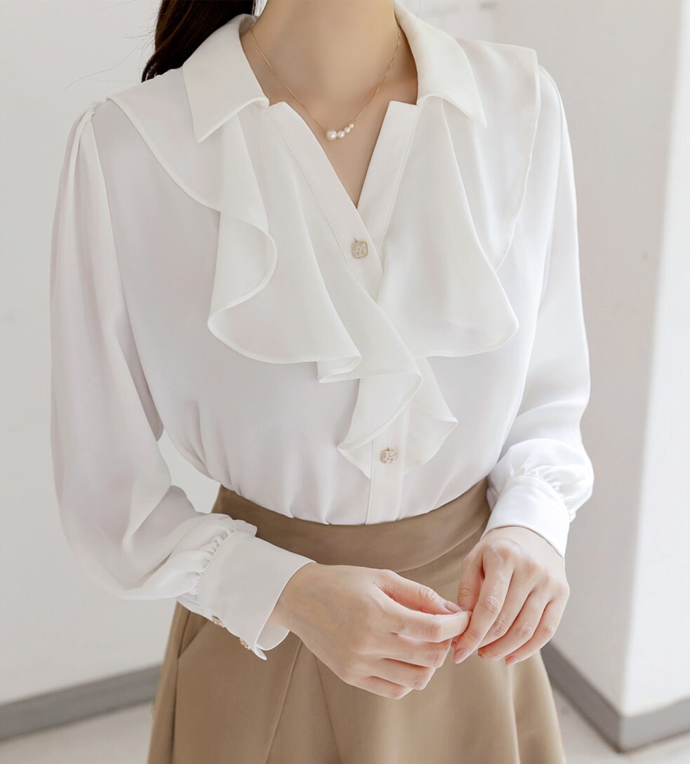 Long Sleeve Frill V-neck Blouse / Korean Style Luxury Feminine Women Clothes / Stylish Office Look Top / Everyday Soft Blouse