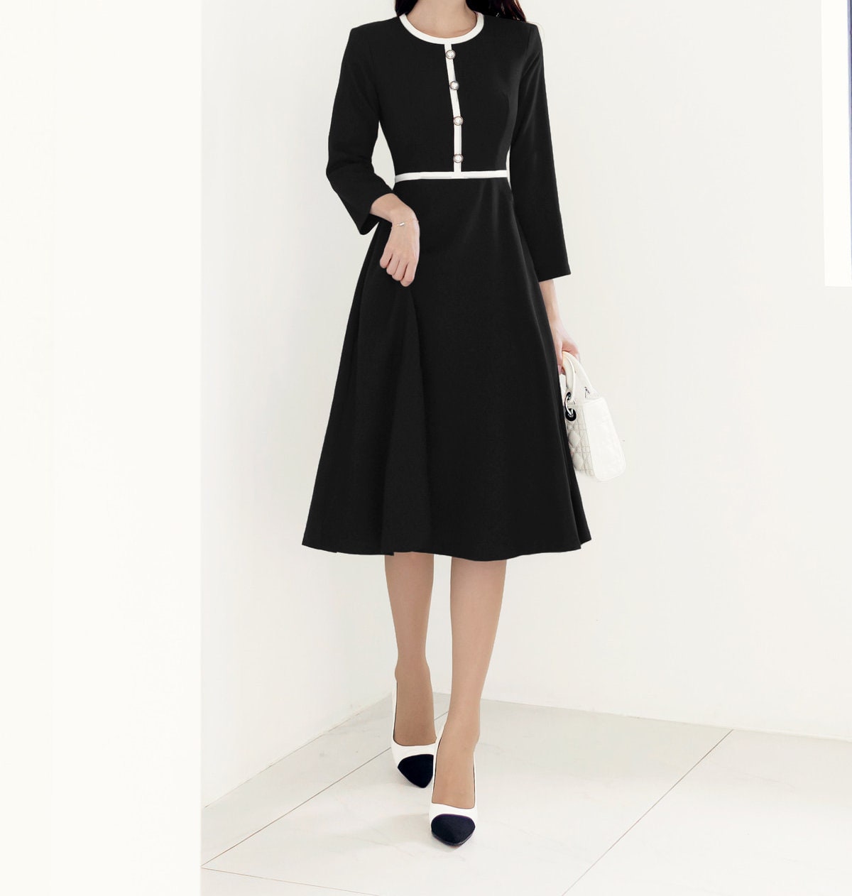 Elegant Feminine Black Flare Dress for Spring Fall / Korean Style Classic Midi Dress / Luxury wear Elegant Dress in Black