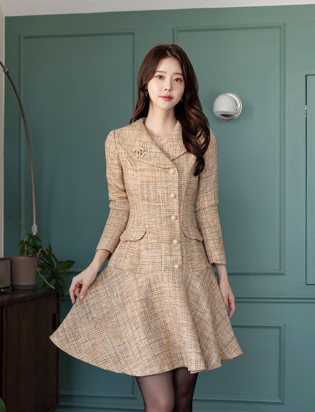 Elegant Feminin Tweed Mini Dress / Korean Style Mini Dress / Luxury wear Elegant Dress