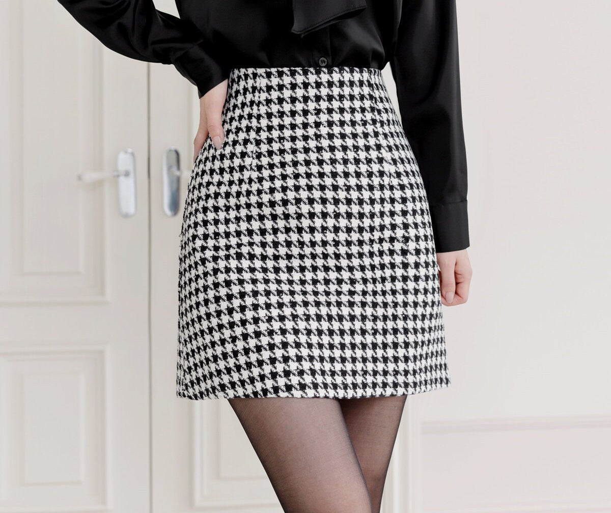 Elegant Feminin Houndstooth Pattern Tweed Mini Skirt / Korean Style Office Look Set Up Skirt / Daily Mini Skirt for Fall to Spring