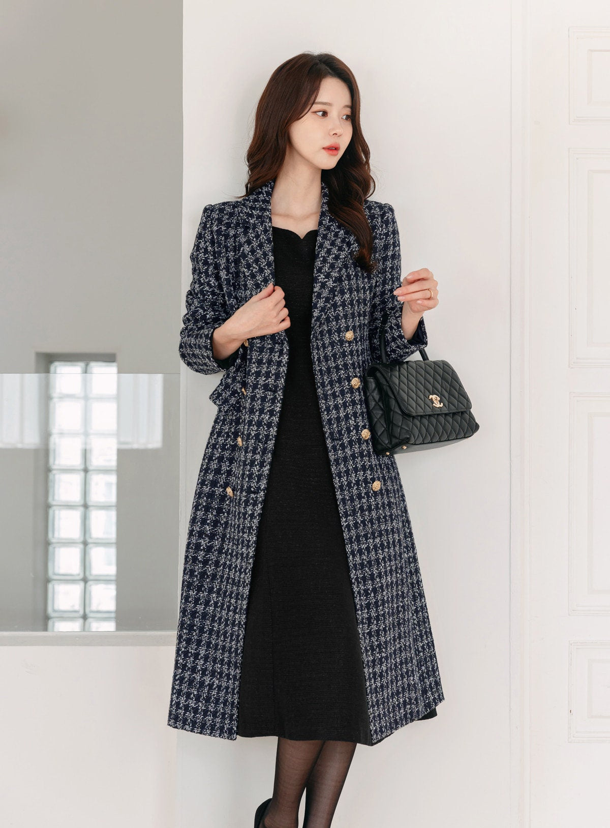 Elegant Feminine Classic Double Breasted Tweed Coat / Korean Style Coat Jacket for Women / Women Long Double Breasted Coat in Navy Color