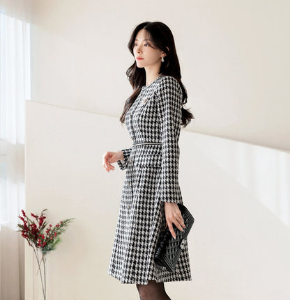 Elegant Classic Pearl Trimmed Tweed Flare Dress / Korean Style Feminine Houndstooth Dress / Luxury wear Elegant Party Dress