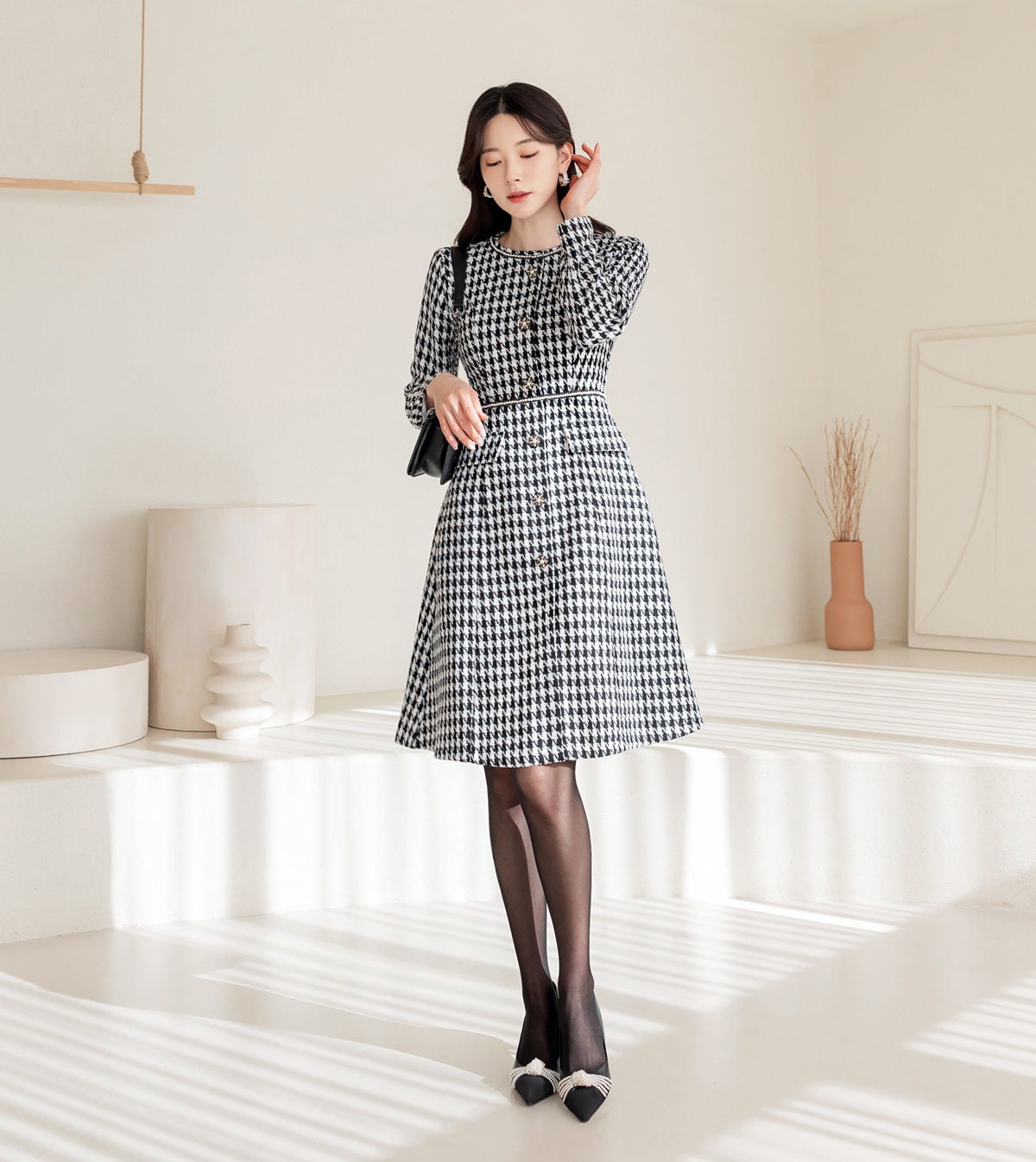 Elegant Classic Pearl Trimmed Tweed Flare Dress / Korean Style Feminine Houndstooth Dress / Luxury wear Elegant Party Dress