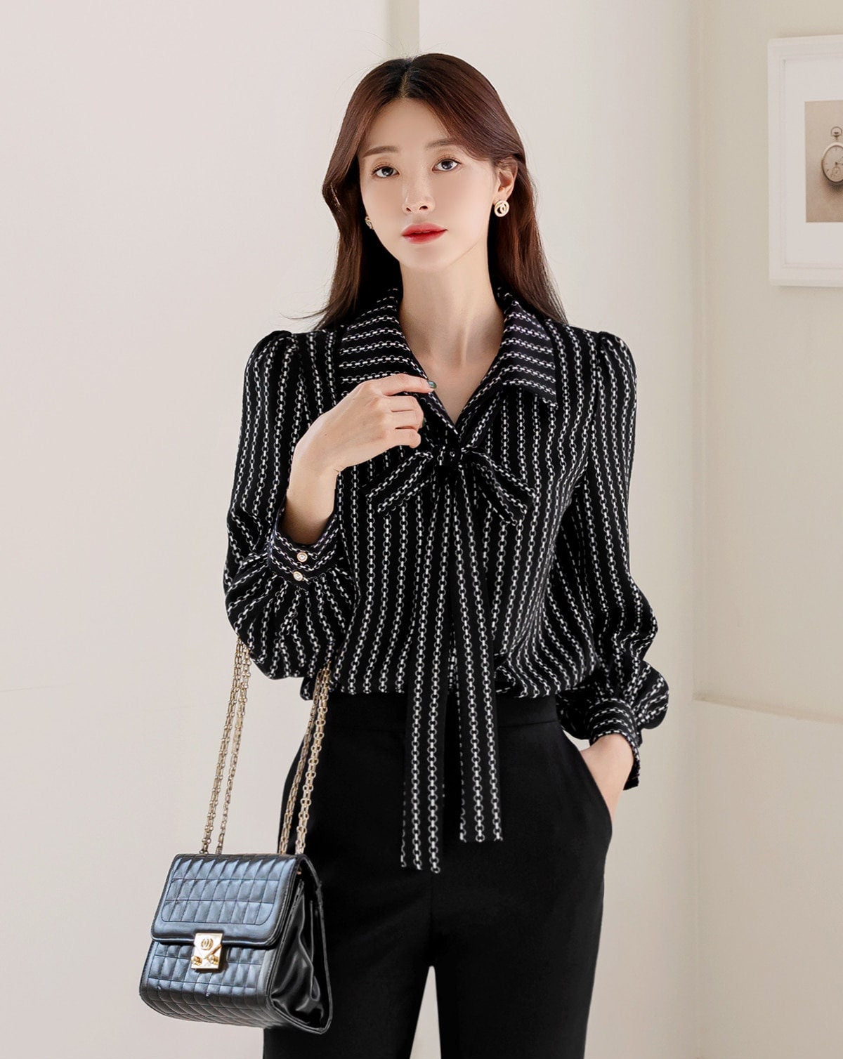 Modern Chic Pattern Blouse with Tie / Korean Style Elegant Tie Blouse Top / Office Look Top / Everyday Soft Blouse