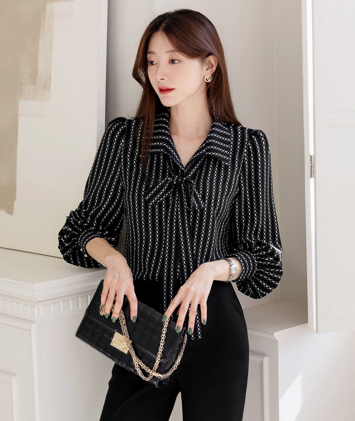 Modern Chic Pattern Blouse with Tie / Korean Style Elegant Tie Blouse Top / Office Look Top / Everyday Soft Blouse