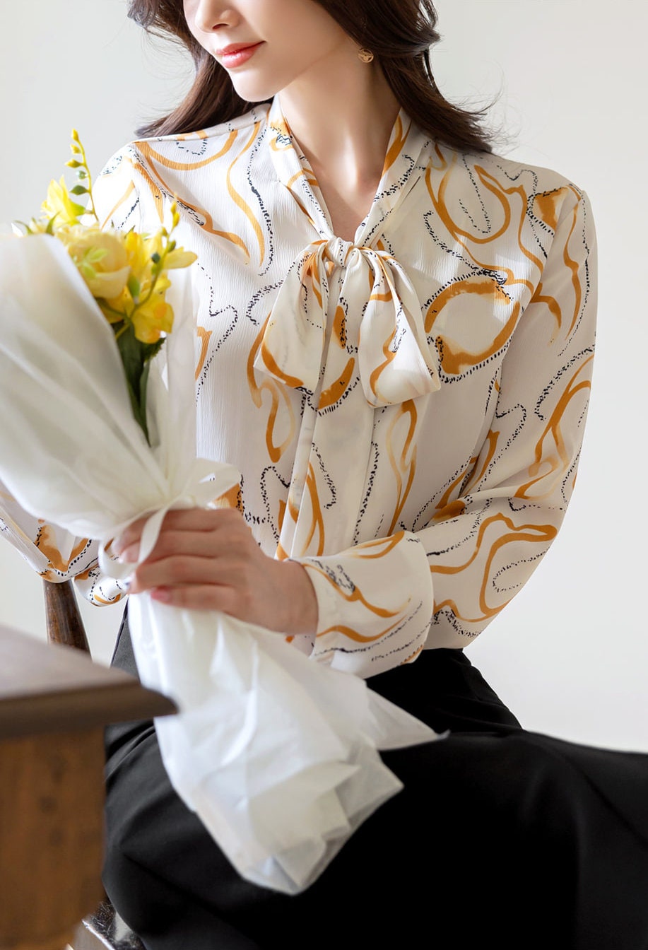 Elegant Pattern Tie Blouse / Korean Style Tie Neck Blouse Top / Office Look Top / Everyday Soft Blouse for Women