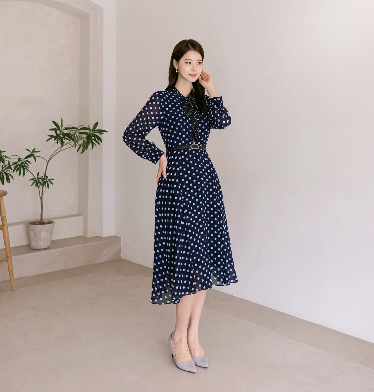 Dot Pattern Tie Neck Chiffon Flare Dress with Belt / Korean Style Long Sleeve Midi Dress