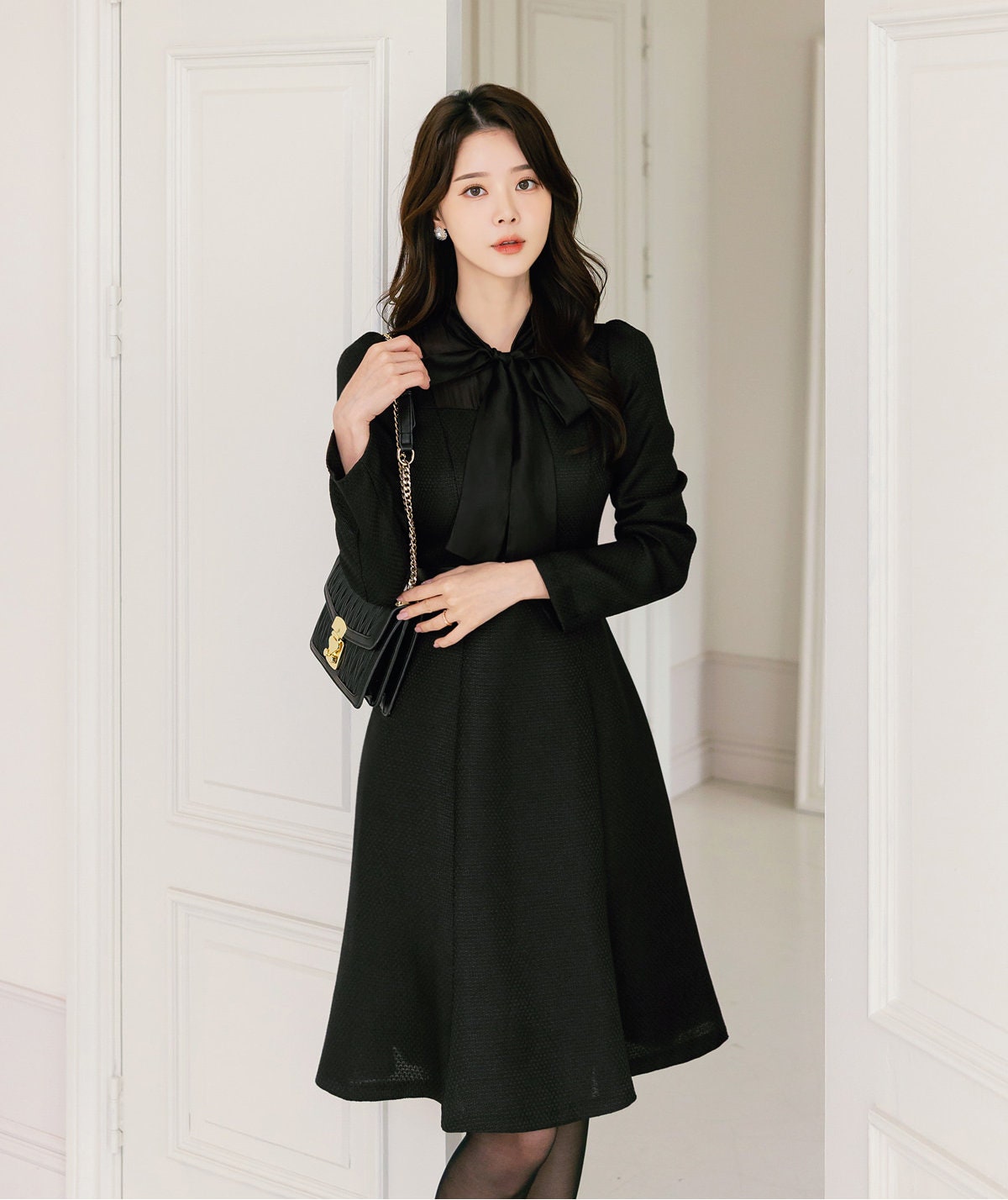 Elegant Feminine Flare Dress with Belt / Korean Style Mini Dress with Long Sleeve / Lovely Ribbon Tie Dress with Belt