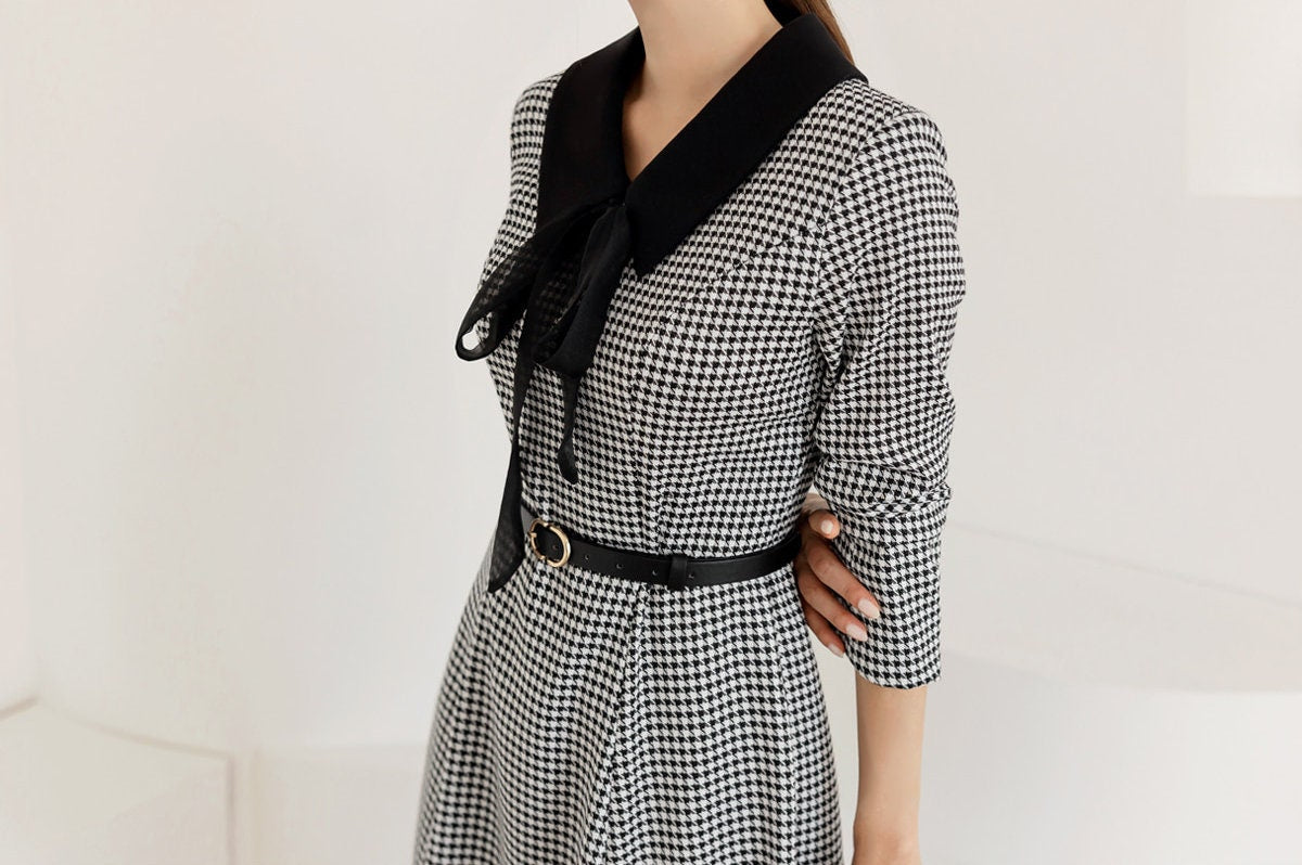 Classic Elegant Houndstooth Tweed Mini Dress with Belt / Korean Style Mini Flare Dress / Luxury Wear Elegant Dress with Chiffon Ribbon Strap