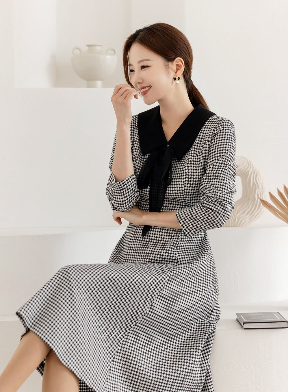 Classic Elegant Houndstooth Tweed Mini Dress with Belt / Korean Style Mini Flare Dress / Luxury Wear Elegant Dress with Chiffon Ribbon Strap