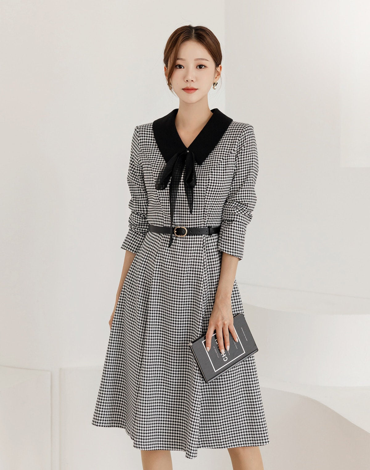 Classic Elegant Houndstooth Tweed Mini Dress with Belt / Korean Style Mini Flare Dress / Luxury Wear Elegant Dress with Chiffon Ribbon Strap