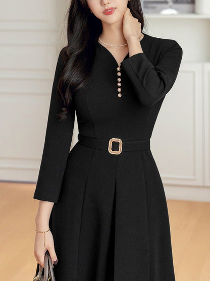 Elegant Feminine Flare Black Dress with Belt / Korean Style Midi Dress / Luxury Wear Elegant Dress for Spring, Fall