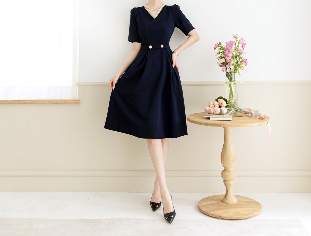 Elegant V Neck Flare Dress / Korean Style Short Sleeve Mini Dress with Pearl Button / Luxury wear Elegant Dress