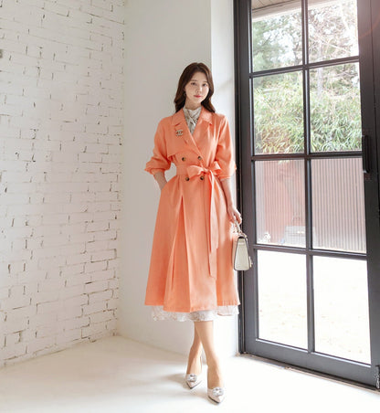 Elegant Feminine Classic Pintuck Trench Coat / Korean Style Trench Long Jacket for Women / Women Long Double Breasted Coat with Strap Belt