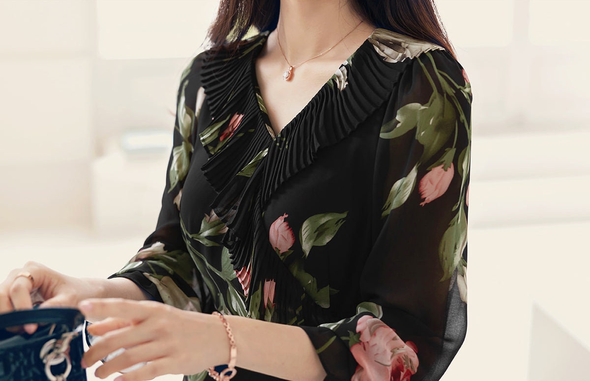 Spring Summer Floral V Neck Long Sleeve Long Chiffon Dress / Korean Style Women Midi Dress