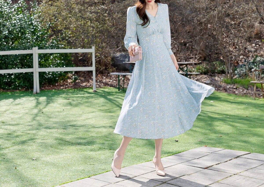 Spring Summer Floral V-Neck Midi Dress STUDIO731 Spring Summer Floral V-Neck Midi Dress STUDIO731