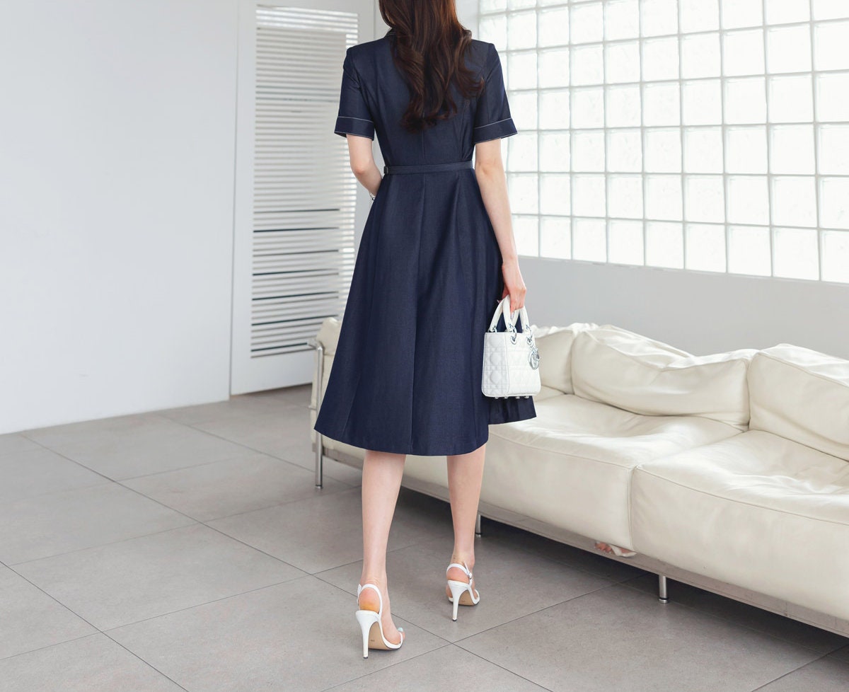 Elegant Feminin Short Sleeve Denim Shirtdress with Belt / Korean Style Frontl Button Flare Dress / Spring Summer Dress for Women