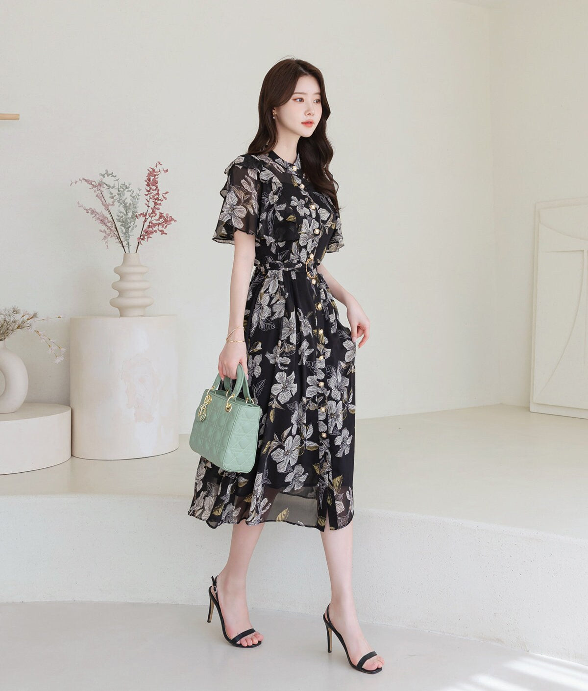 Korean Style Elegant Feminin Floral Chiffon Shirtdress with Strap Belt / Wing Sleeve Front Button Midi Dress /Short Sleeve Midi Dress