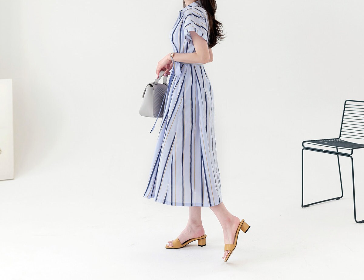 Elegant Feminin Short Sleeve Robe Style Shirtdress with Belt / Korean Style Striped Pattern Summer Midi Dress