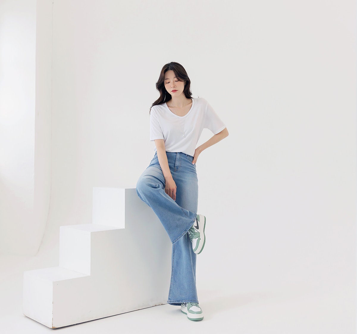 Comfortable Boot Cut Wide Denim Pants for Women / Korean Style Women Wide Slacks / Comfortable Casual Office School Jeans