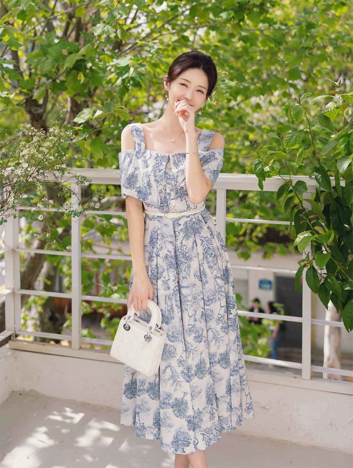 Elegant Feminin Summer Dress with Belt / Korean Style Midi Dress / Luxury Clasic Sleeveless Cape Design Dress for Women